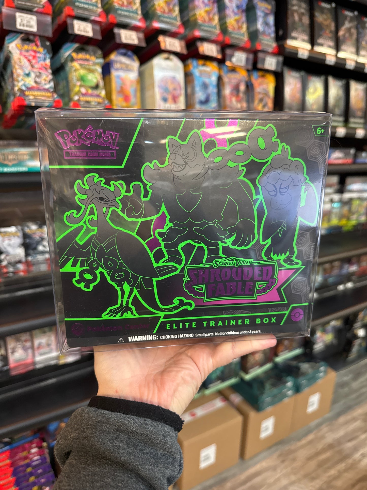 Pokémon TCG: Scarlet & Violet-Shrouded Fable Pokémon Center Elite Trainer Box